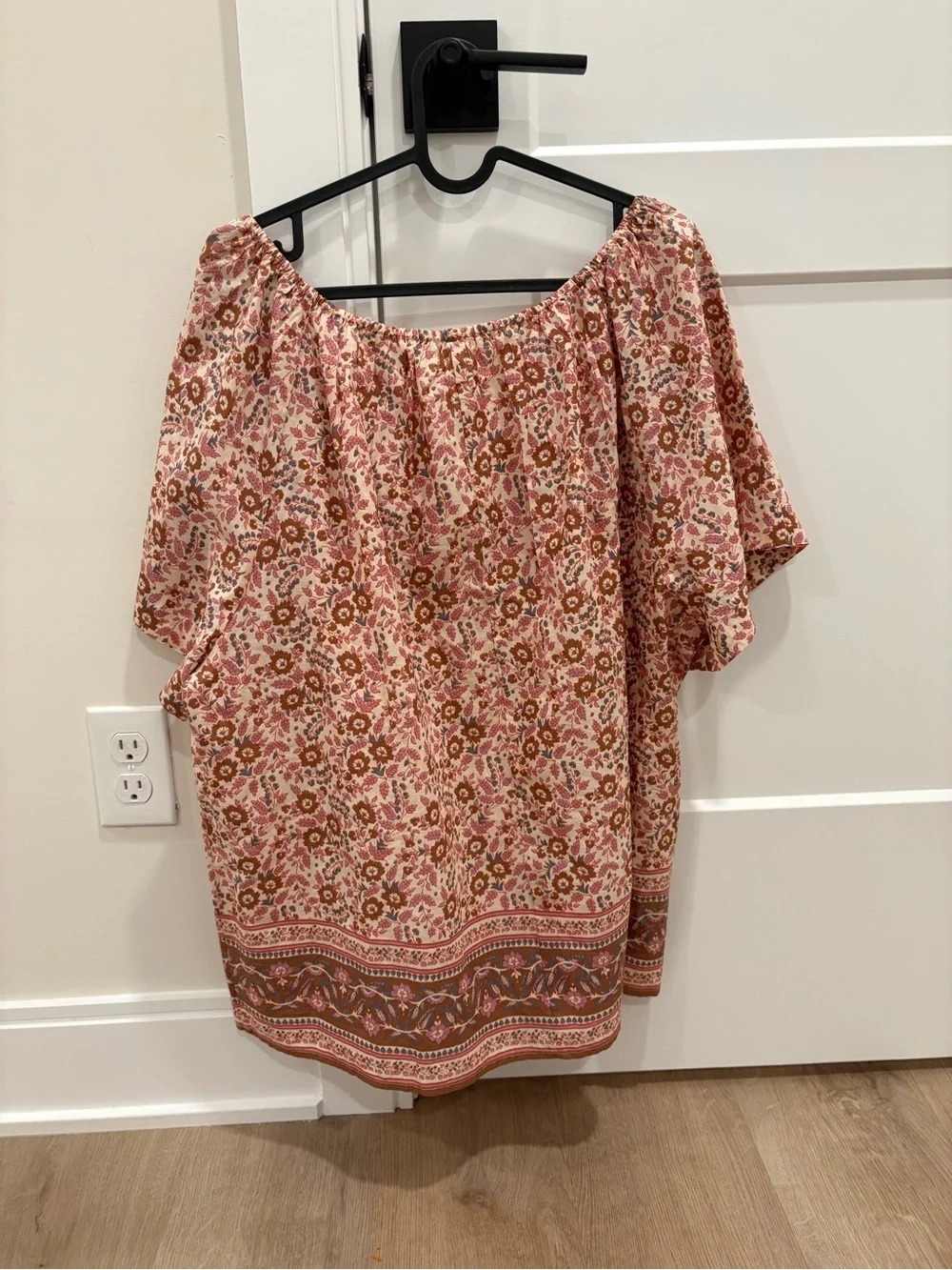 NWT Faherty Floral Peasant Blouse Size Medium - Picture 6 of 6